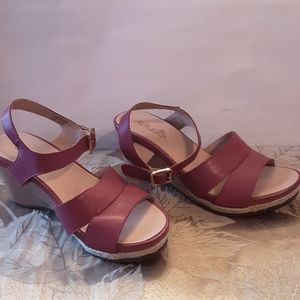 WOMENS SHOES